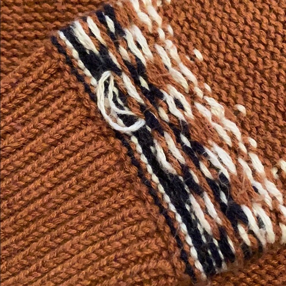 Gap sweater - Picture 3 of 4